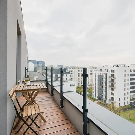 דירה Slawinska 6 With Balcony By Renters *