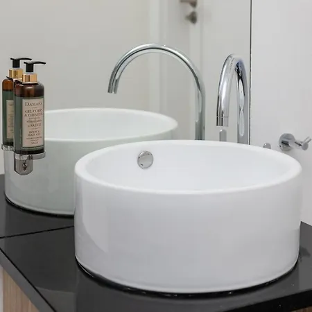 Slawinska 6 With Balcony By Renters