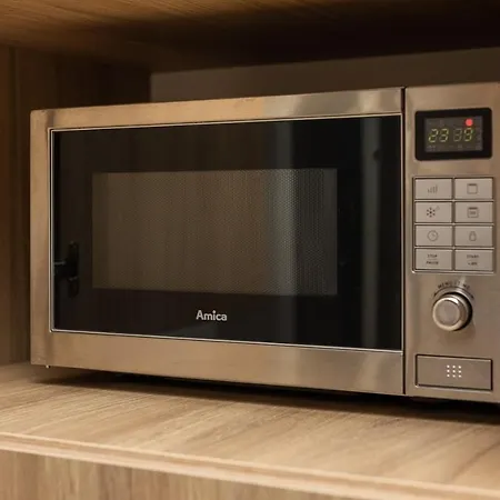 Slawinska 6 With Balcony By Renters Apartment Warschau