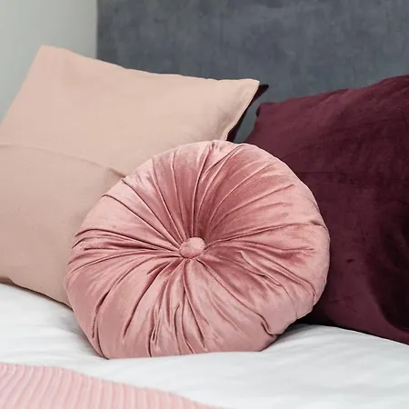 Slawinska 6 With Balcony By Renters Varsovie