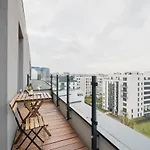 דירה Slawinska 6 With Balcony By Renters *
